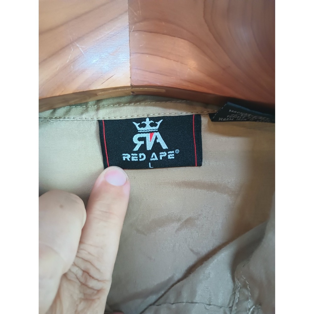 Red Ape Mens Tan Khaki Long Sleeve Button Down Shirt Varsity Patch Size Large - Picture 4 of 13